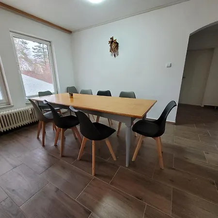 Pausiert Berghof Woerner Schwarzwaldstube Netflix Balkon Appartamento *