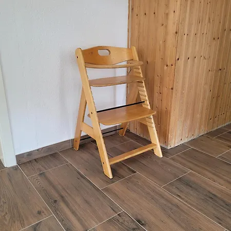 Apartment Pausiert Berghof Woerner Schwarzwaldstube Netflix Balkon Villingen-Schwenningen